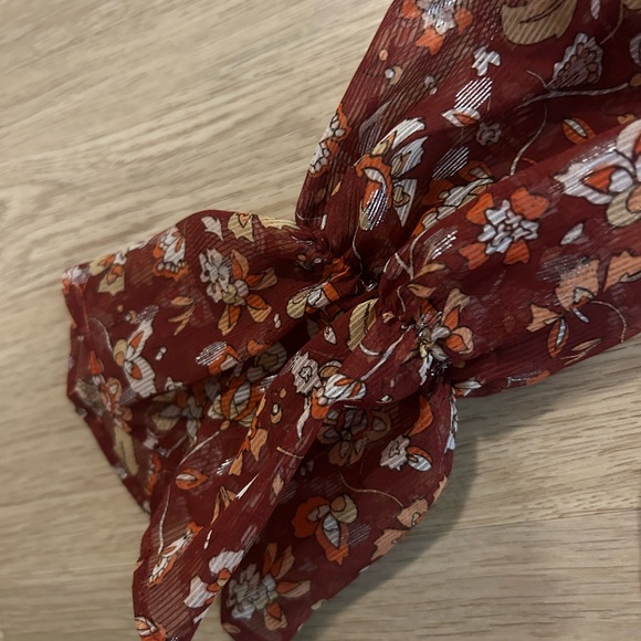 Zara Floral ruffle blouse - Picture 2 of 5